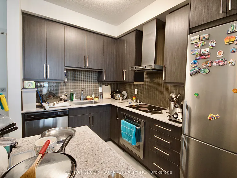 2087 Fairview St #1705 — Photo 8