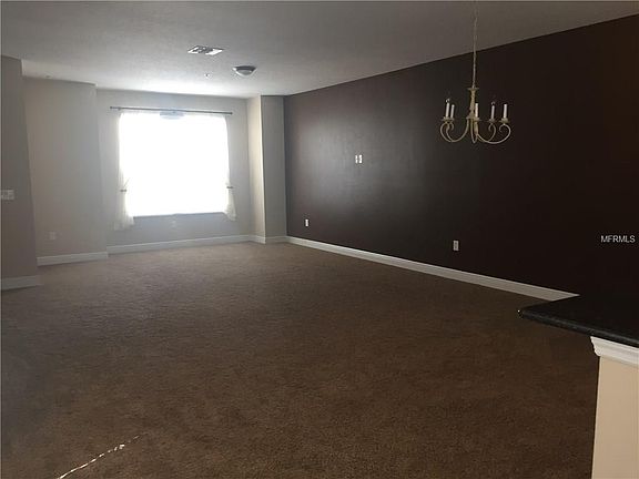 5th image of 595 Pensacola Ln