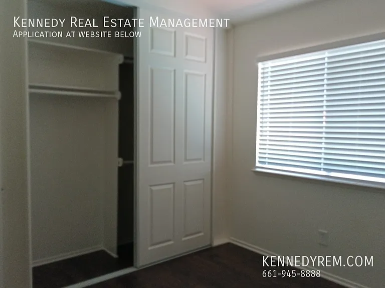 2145 W Avenue P8 — Photo 20