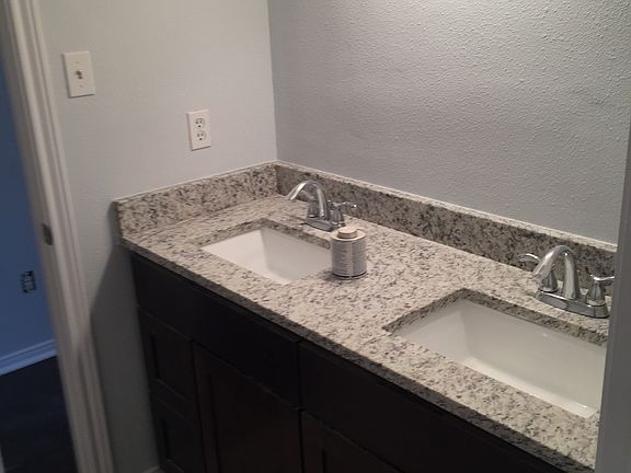 3rd image of 2020 Papeete Dr