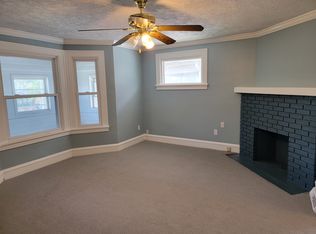 2059 Warren Rd #Up, Lakewood, OH 44107