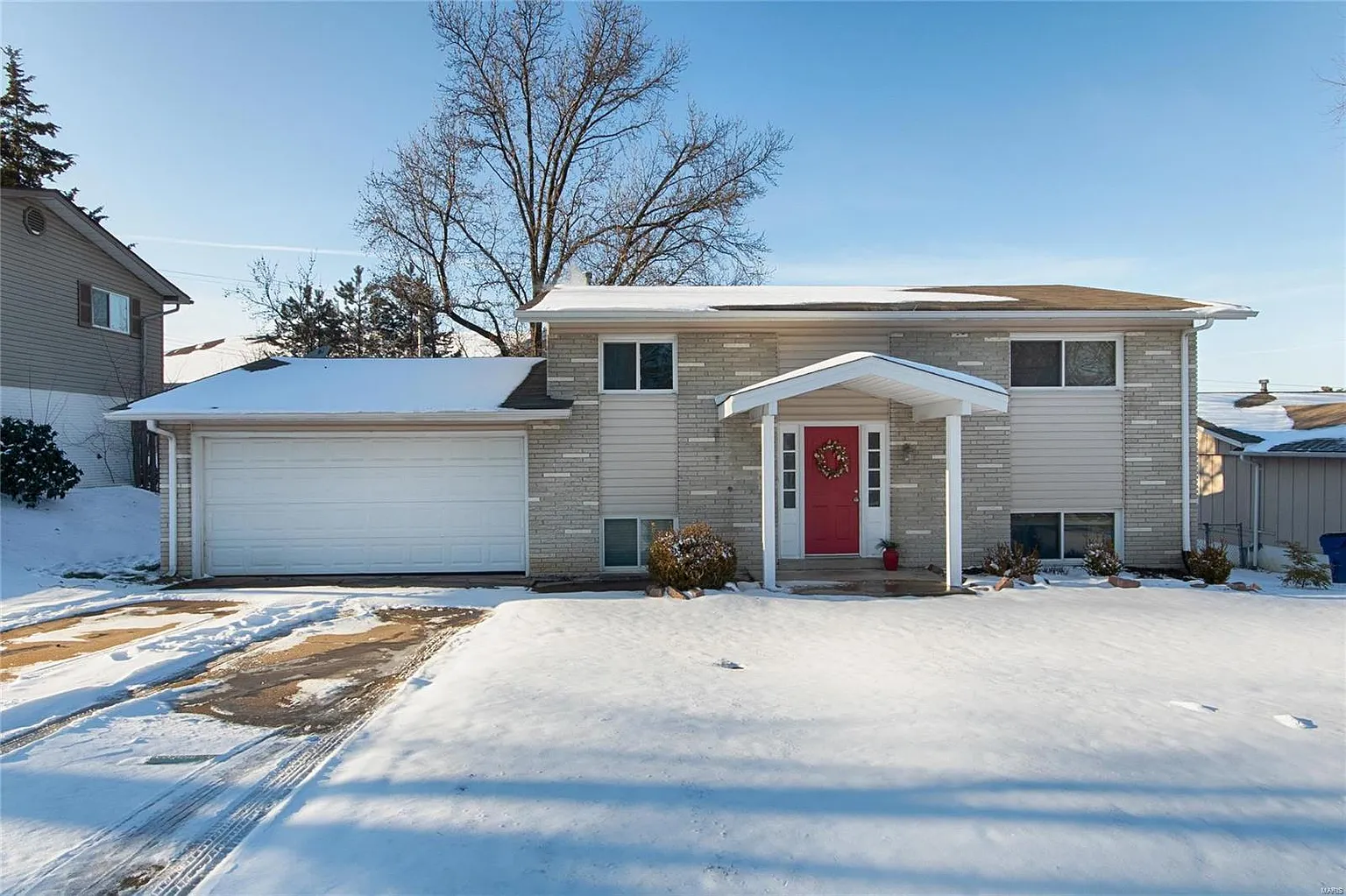 1405 Belleau Lake Dr photo 1