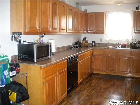 5th image of 100 Kimberly Ln