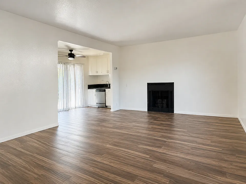 38572 10th Pl E #7