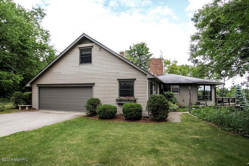 1st image of 5885 Chauncey Dr NE
