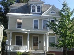 9 Forbus St, Poughkeepsie, NY 12601