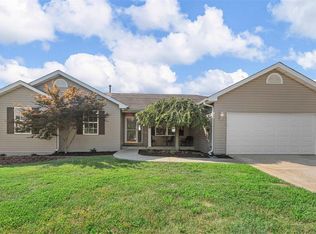 10 Revolutionary Way Ct, O'Fallon, MO 63366