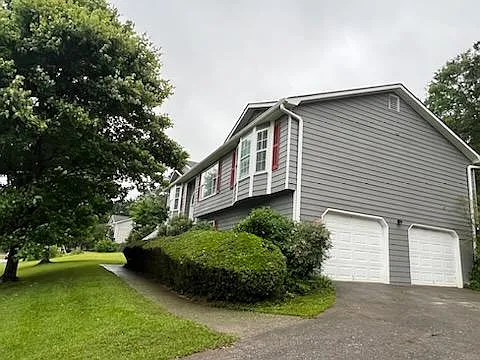 980 Crystal Water Dr — Photo 3