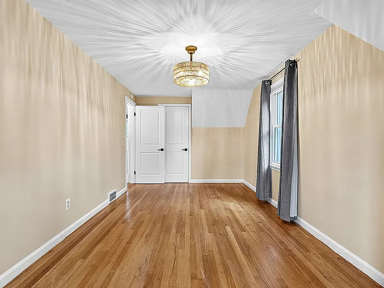 724 N Mildred St — Photo 9