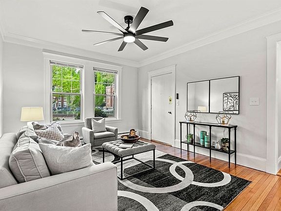 5th image of 1734 Commonwealth Ave APT 4