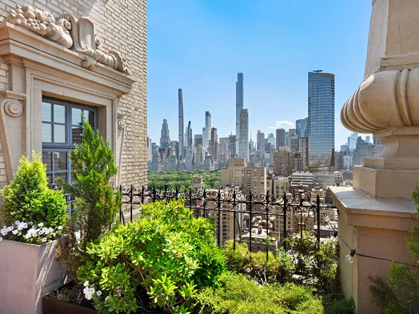 12 West 72nd Street image 1 of 17