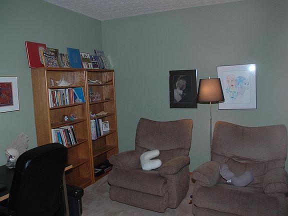 4th image of 5683 Westbriar Dr