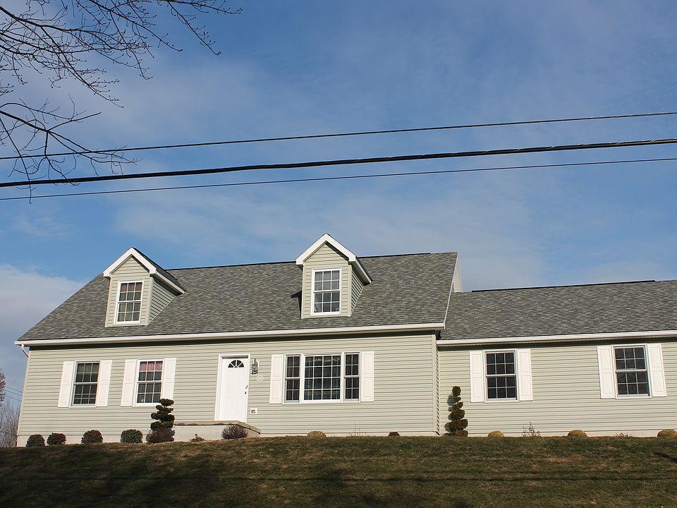 1st image of 505 Main St