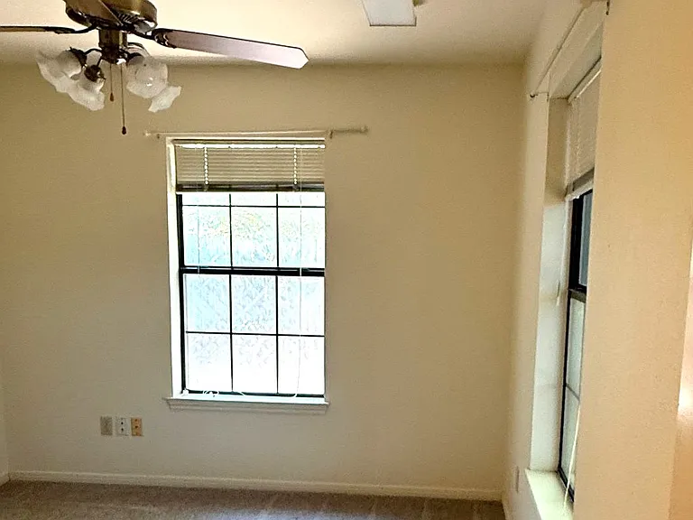 137 Cibolo Creek Dr #137 — Photo 4