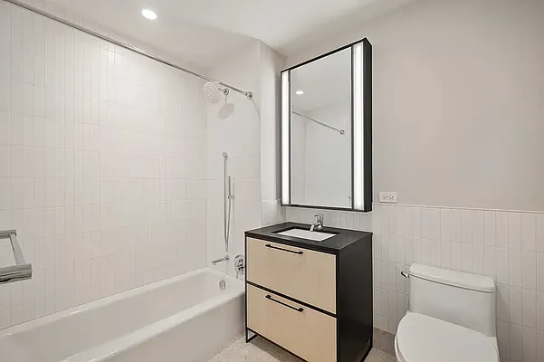 Rented by Living New York | media 51