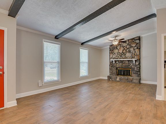 5th image of 106 Sunnywood Dr