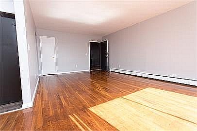 5009-Ault-Park-3