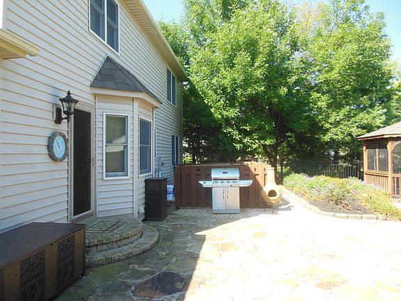4th image of 35904 Wyndemere Way