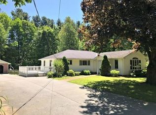 40 Paxton Rd, Spencer, MA 01562