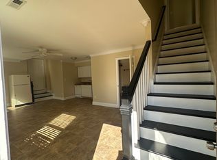 1302 New Garden Rd, Greensboro, NC 27410