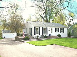1320 Florida Ave N, Golden Valley, MN 55427