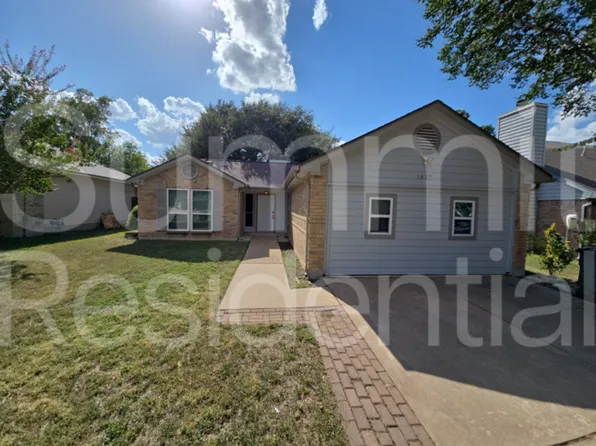 1607 Parkwood Dr, Leander, TX 78641