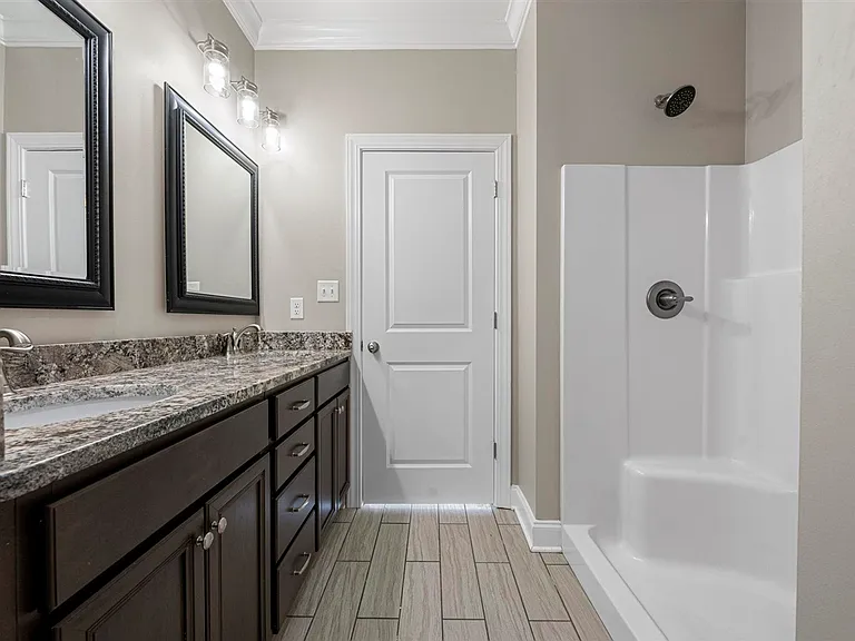 457 Adalynn Cir — Photo 12