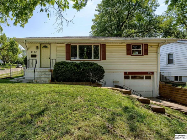 1713 N 84th St, Omaha, NE 68114