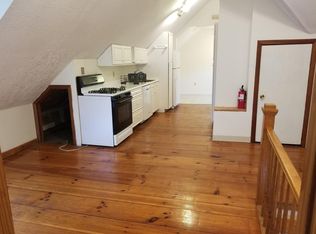 538 Westford St APT 3, Lowell, MA 01851