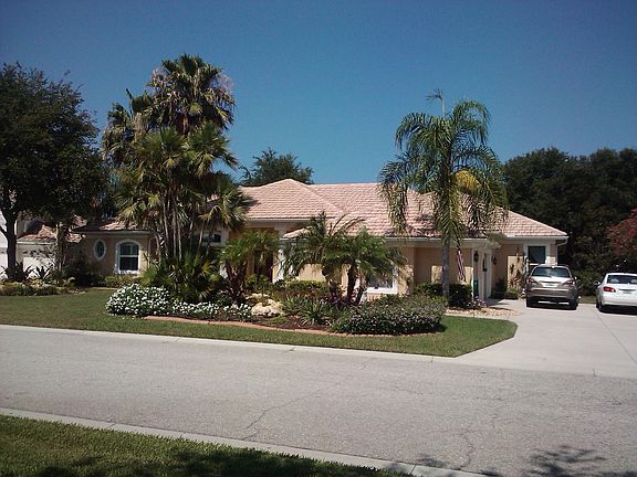 2nd image of 176 Park Trace Blvd