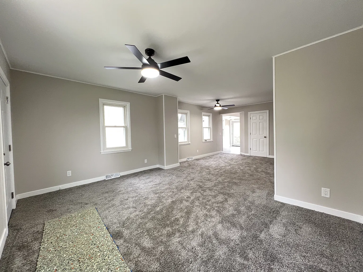 645 Angella Street - FO - 1 — Photo 3