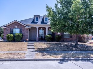 2203 Fair Weather Dr, Lancaster, TX 75146