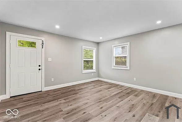 2805 Stuart St — Photo 5