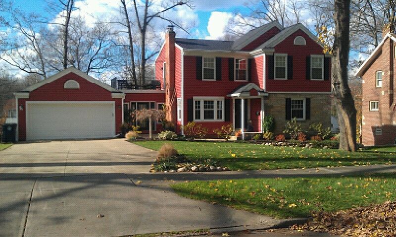 1st image of 236 Melbourne Ave