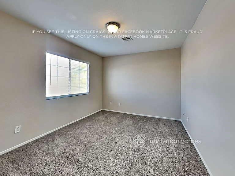 4945 Drifting Pebble St — Photo 14