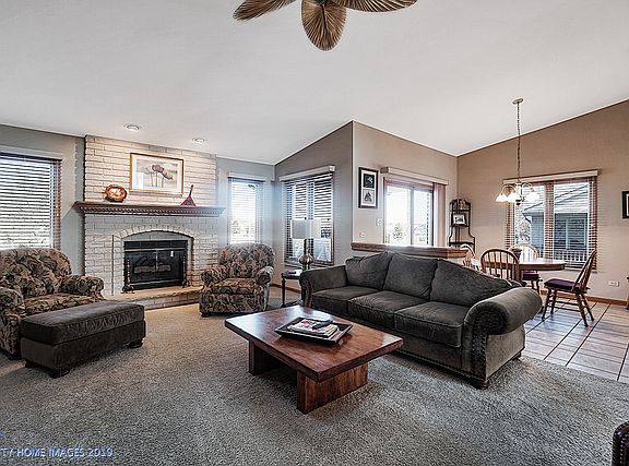 4th image of 9708 Hummingbird Hill Dr