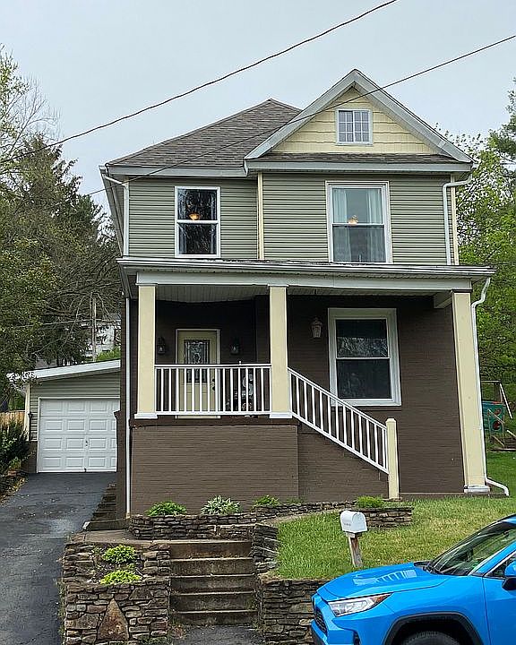 1st image of 905 Fleming Ave