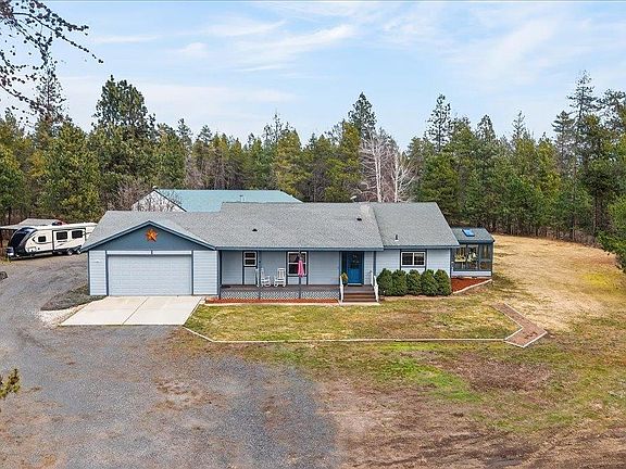2nd image of 35318 N Dalton Rd