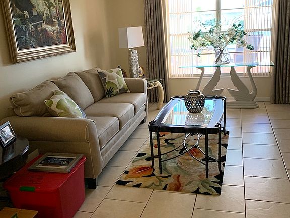 2nd image of 338 Club Manor Dr