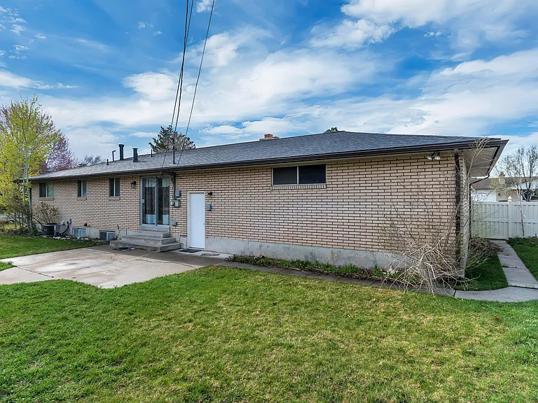 485 E Rena Ave — Photo 15
