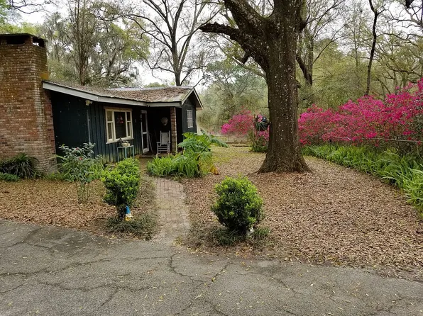1825 N Crooked Branch Dr, Lecanto, FL 34461