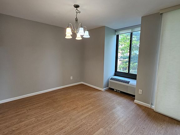 2nd image of 1510 12th St N APT 302