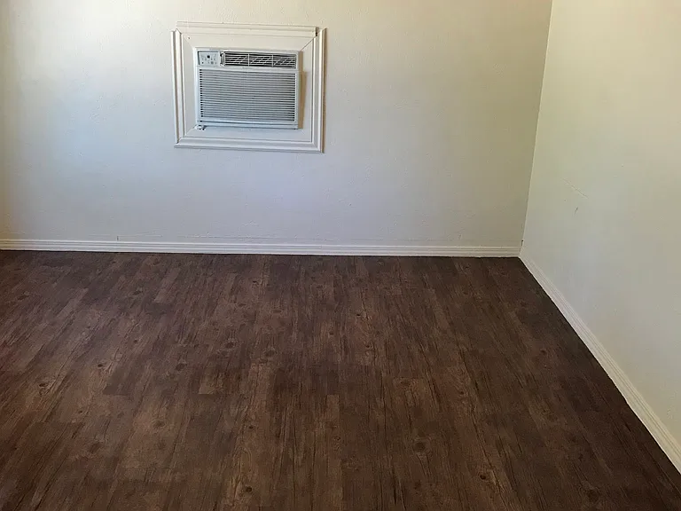 5385 W Mission Ave — Photo 14