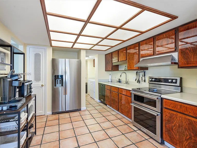 2200 S Ocean Ln #708 — Photo 17