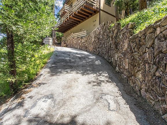 4th image of 24379 Horst Dr