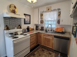 613 Hill St, Weaver, AL 36277