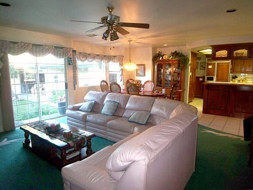 Huge family room open to the kitchen