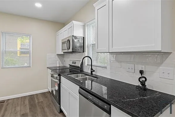 1531 N Olney St — Photo 10