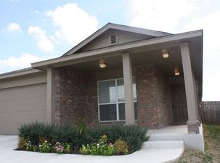 550 Briggs Dr, New Braunfels, TX 78130