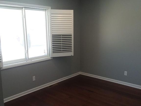 5th image of 11397 Red Fox Dr